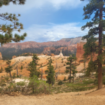 Bryce Canyon National Park: The Queen's Garden 21